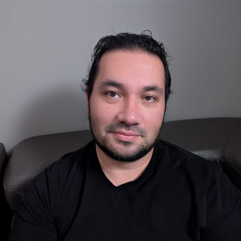 Sebastian M - Rockstar Music Instructor