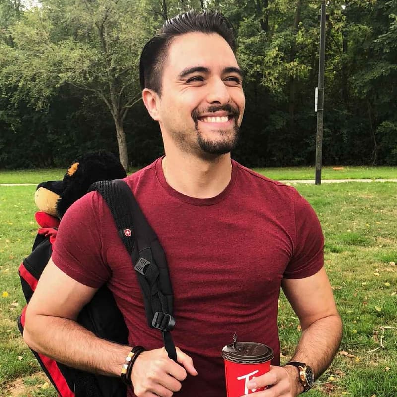 Leo O - Rockstar Music Instructor